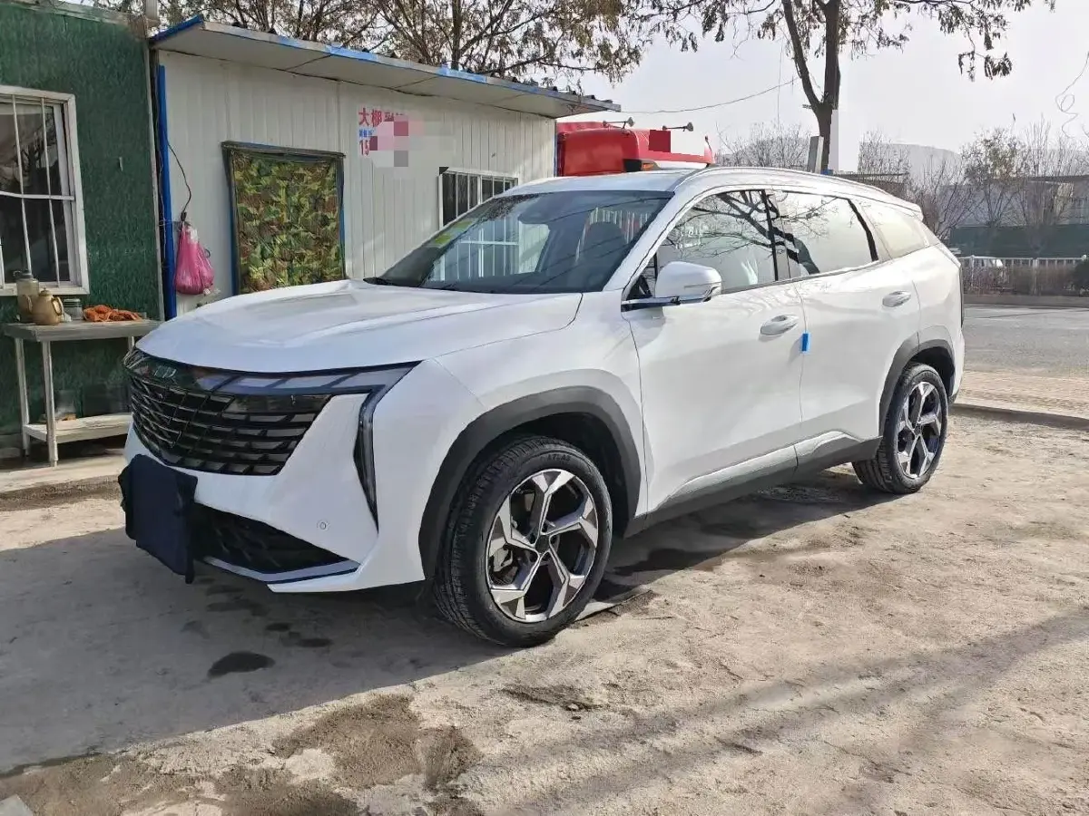 2024 Geely StarRay 1.5T 181HP L4 7DCT