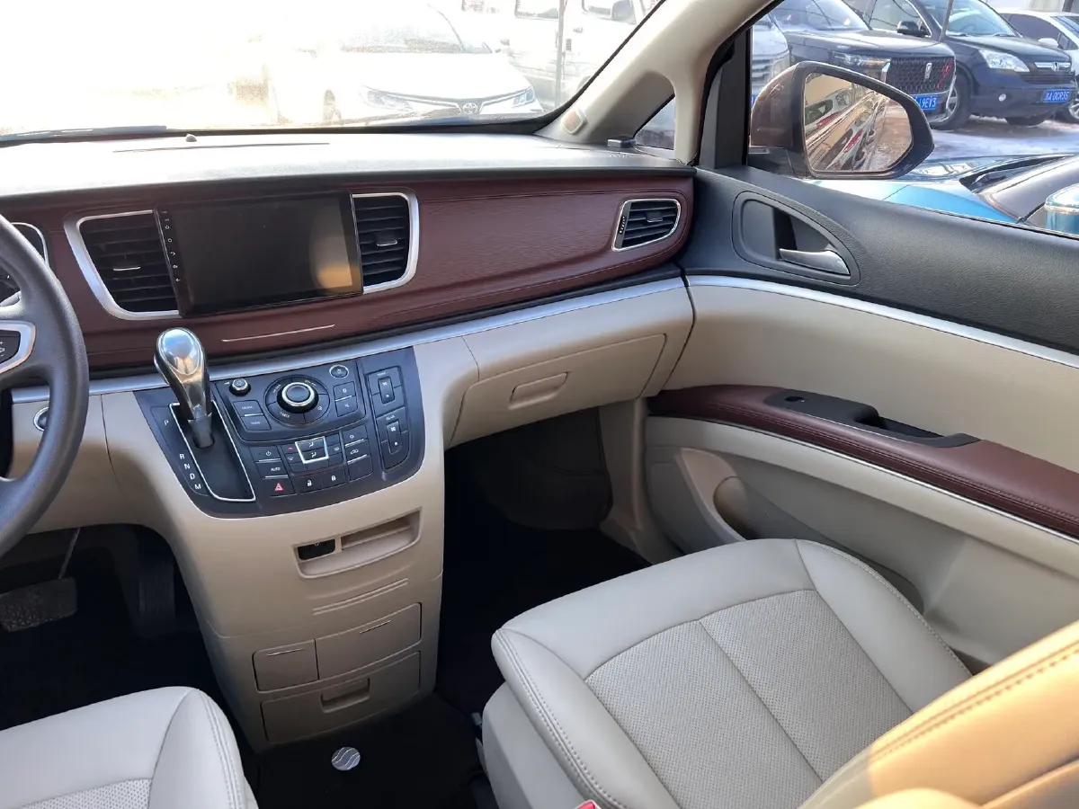 2018 Buick GL8 2.0T 260HP L4 6AT,autocango,china used car exporter,china ev exporter,chinese used car exporter,chinese used ev exporter