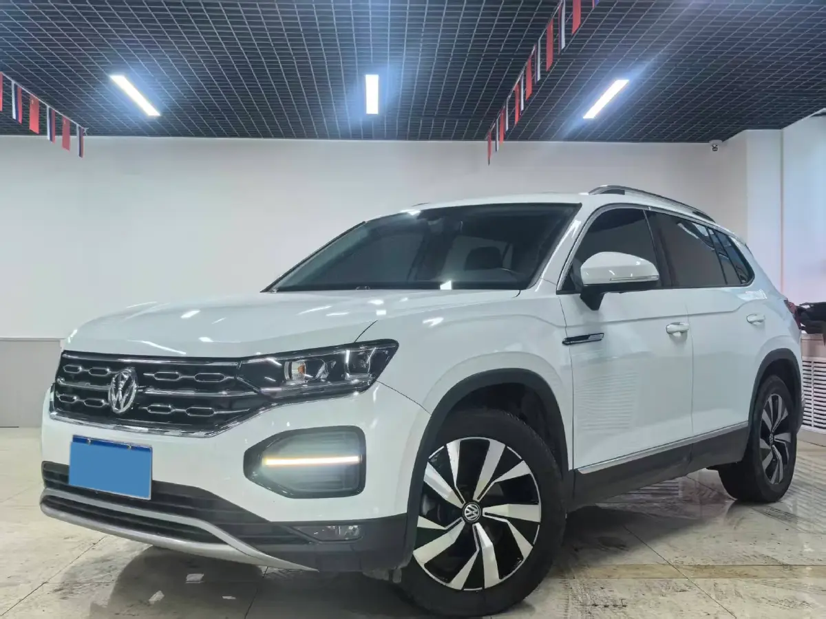 2021 Volkswagen Tayron 1.4T 150HP L4 7DCT