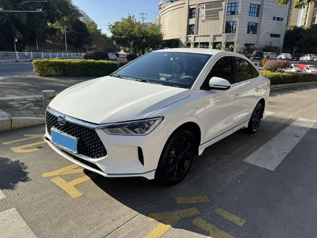 2021 MAXUS T70 2.0T 163HP L4 6AT