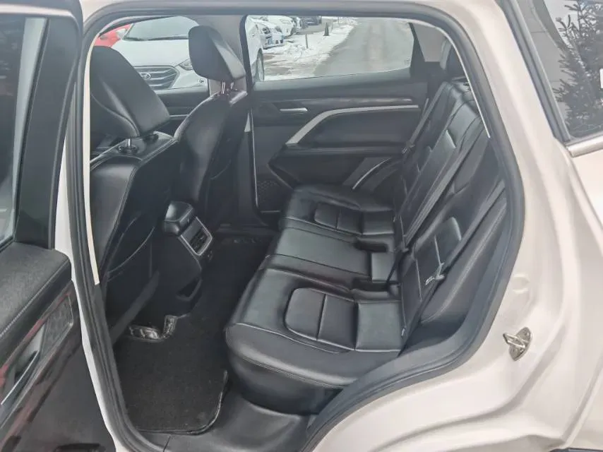 2025 Haval H6 1.5T 150HP L4 7DCT,autocango,china used car exporter,china ev exporter,chinese used car exporter,chinese used ev exporter