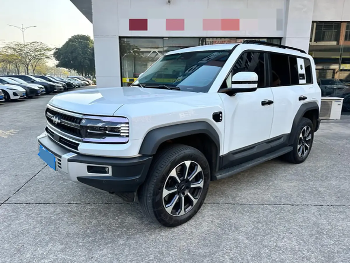 2023 FangChengBao Bao 5 1.5T 194HP L4 E-CVT PHEV 31.8KWH