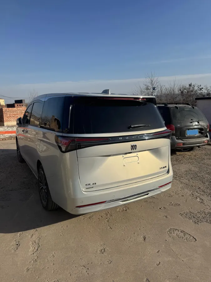 2025 Buick GL8 1.5T 180HP L4 2DHT PHEV,autocango,china used car exporter,china ev exporter,chinese used car exporter,chinese used ev exporter