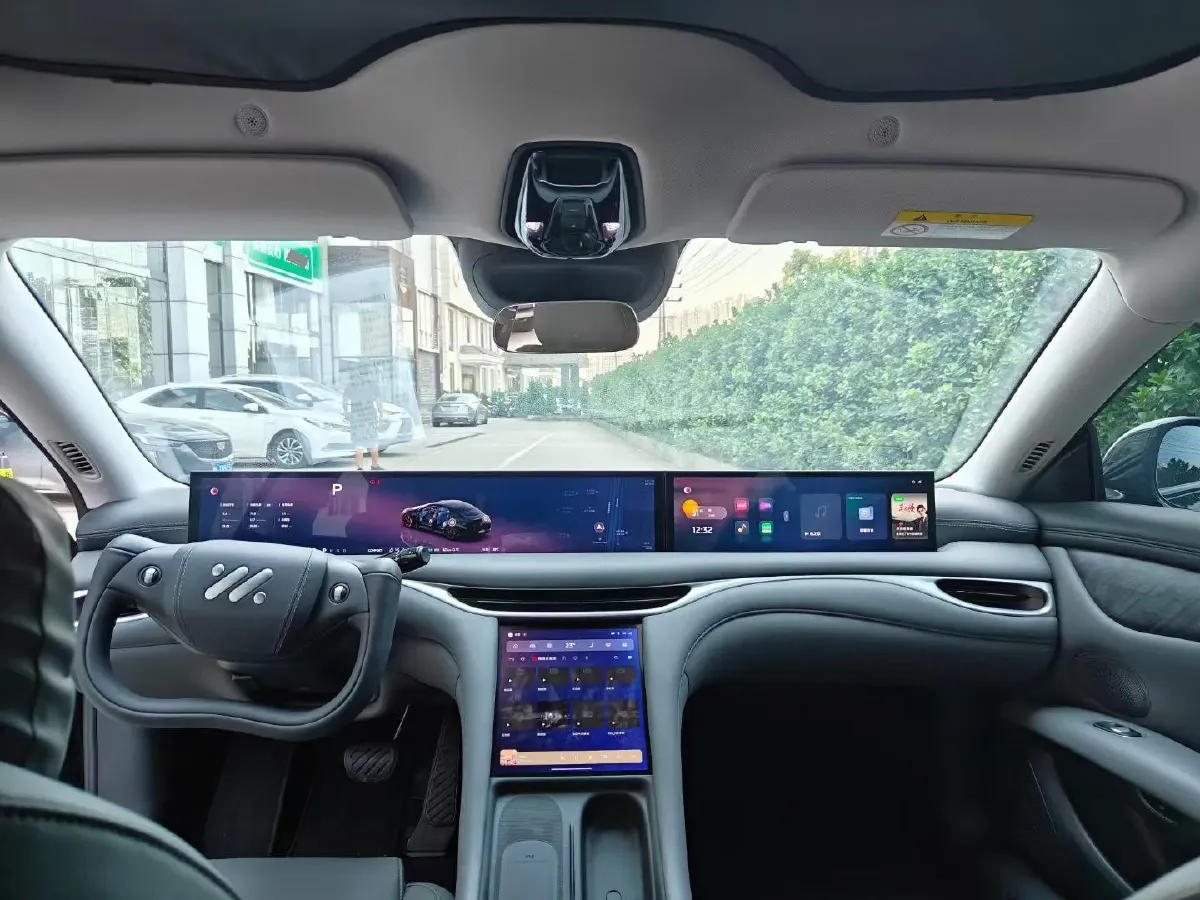 2024 IM L6 BEV 75KWH,autocango,china used car exporter,china ev exporter,chinese used car exporter,chinese used ev exporter