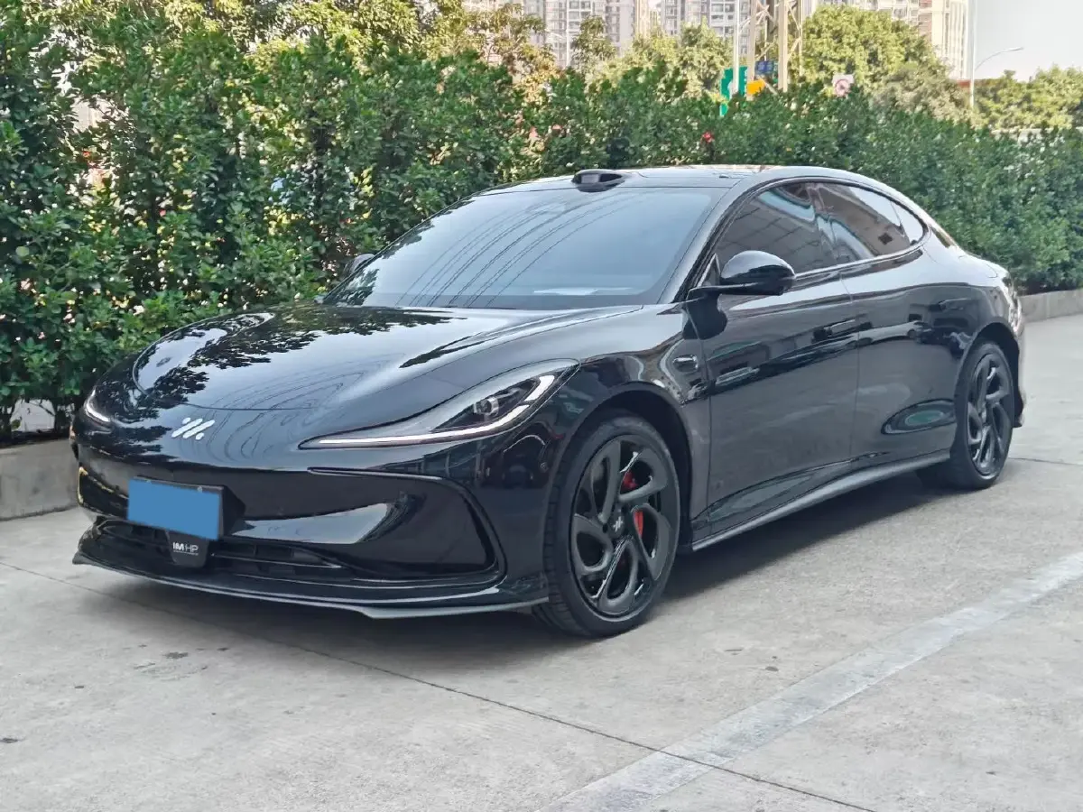 2024 IM L6 BEV 75KWH