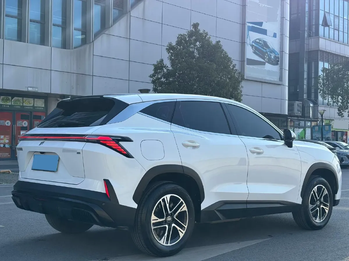 2024 Jetour ShanHai L6 1.5T 156HP L4 1DHT PHEV 19.43KWH,autocango,china used car exporter,china ev exporter,chinese used car exporter,chinese used ev exporter