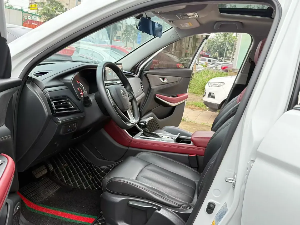 2022 ChangAn CS75 1.5T 180HP L4 7DCT,autocango,china used car exporter,china ev exporter,chinese used car exporter,chinese used ev exporter