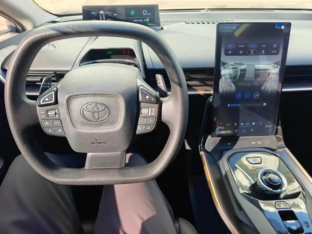 2023 Toyota bZ3 BEV 49.92KWH,autocango,china used car exporter,china ev exporter,chinese used car exporter,chinese used ev exporter