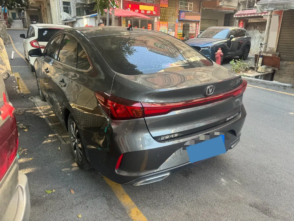 2023 ChangAn Eado 1.4T 160HP L4 7DCT,autocango,china used car exporter,china ev exporter,chinese used car exporter,chinese used ev exporter