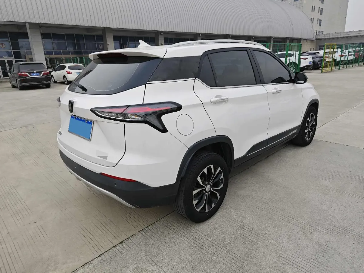 2018 KaiYi E3 1.6L 110HP L4 5MT,autocango,china used car exporter,china ev exporter,chinese used car exporter,chinese used ev exporter
