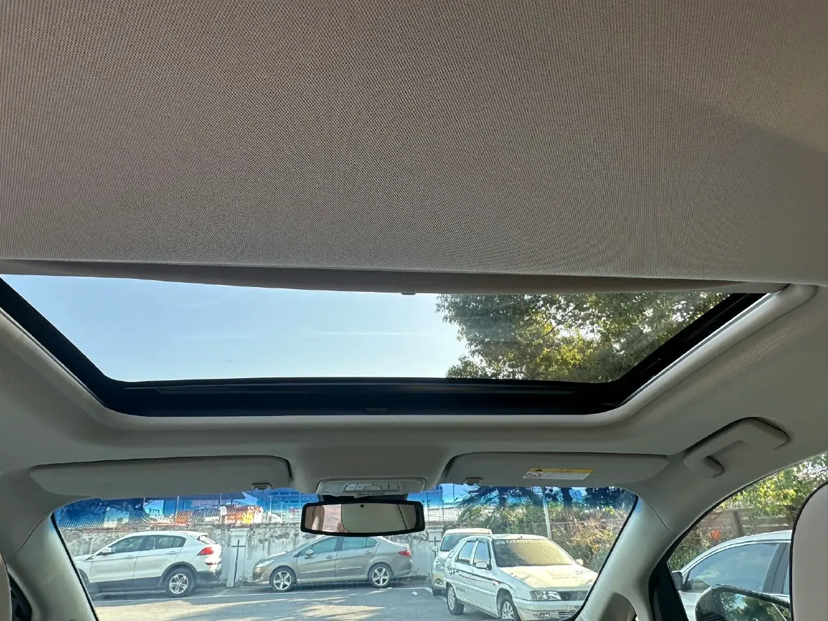 2020 Buick GL8 2.0T 237HP L4 9AT,autocango,china used car exporter,china ev exporter,chinese used car exporter,chinese used ev exporter