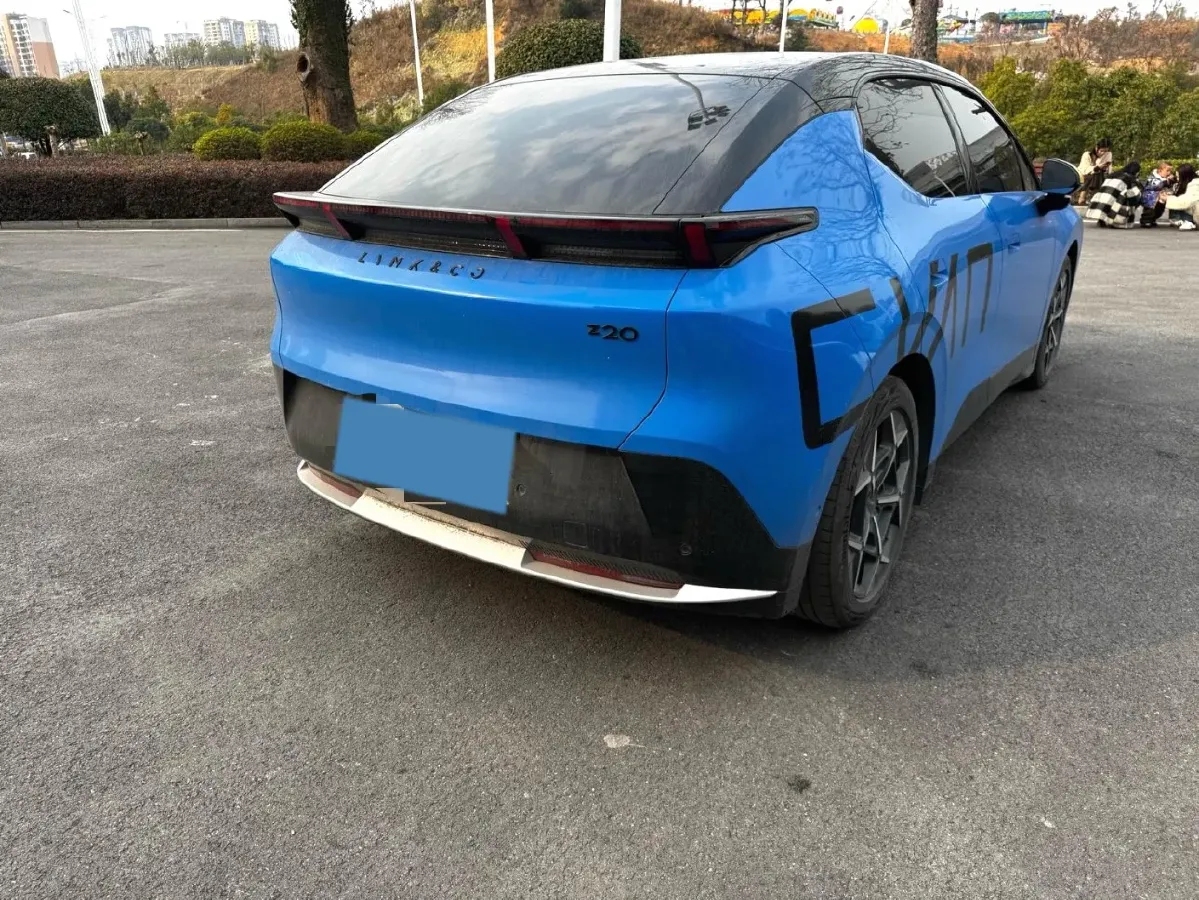 2025 Dongfeng Z9 2.0T 258HP L4 8AT,autocango,china used car exporter,china ev exporter,chinese used car exporter,chinese used ev exporter