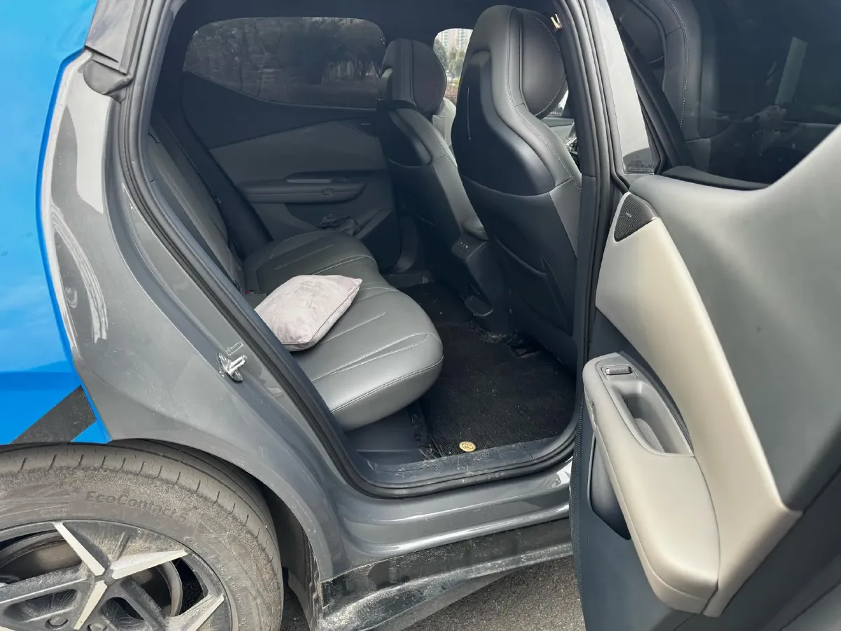 2025 Dongfeng Z9 2.0T 258HP L4 8AT,autocango,china used car exporter,china ev exporter,chinese used car exporter,chinese used ev exporter