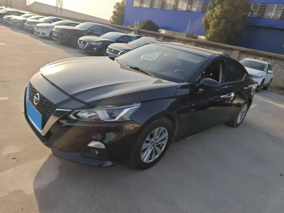 2022 Nissan Teana 2.0L 156HP L4 CVT