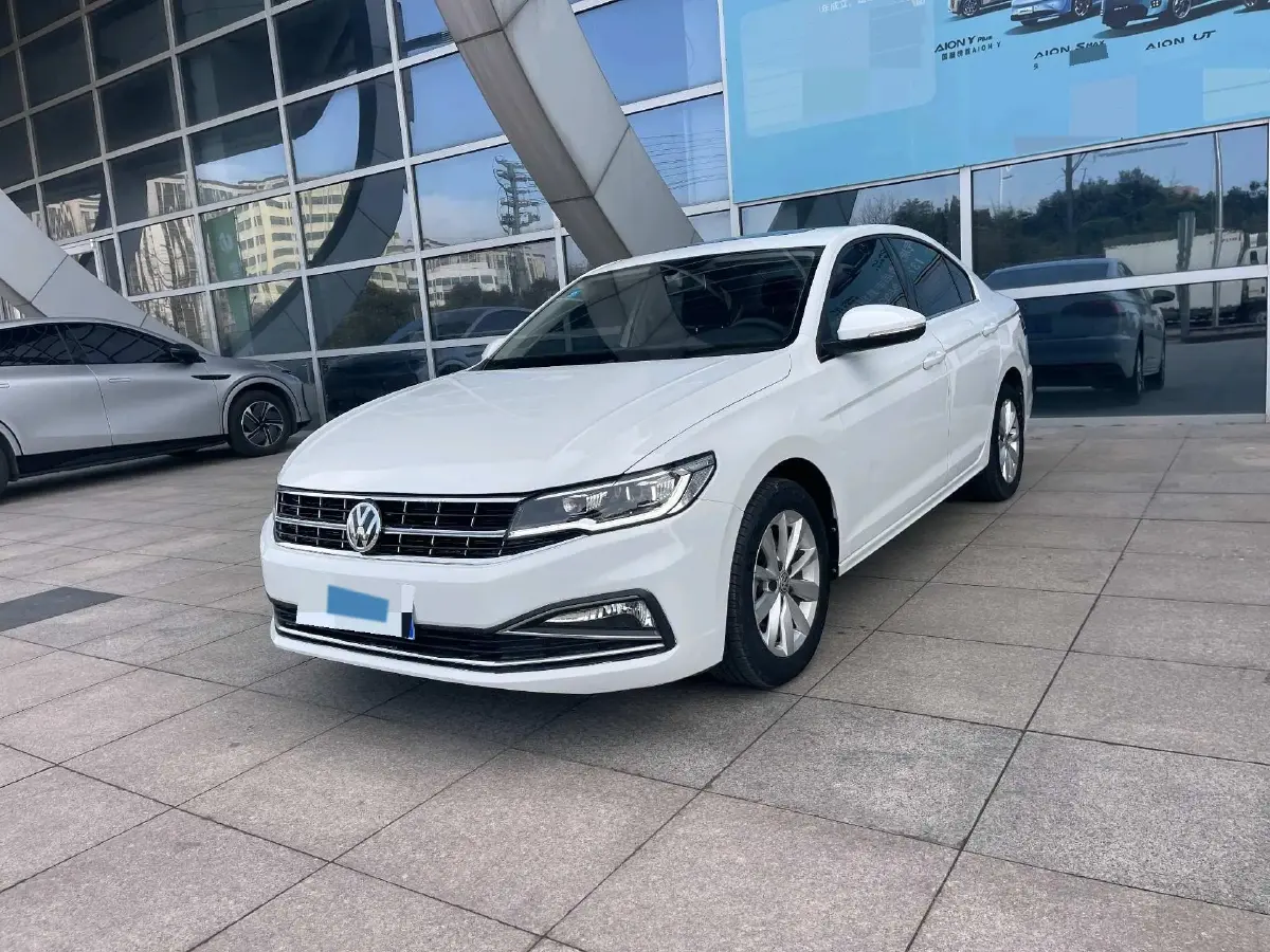 2020 Volkswagen Bora 1.5L 113HP L4 6AT