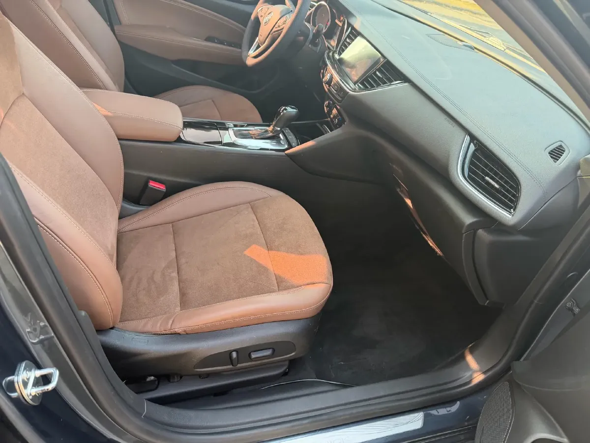2019 Buick Regal 1.5T 170HP L4 9AT,autocango,china used car exporter,china ev exporter,chinese used car exporter,chinese used ev exporter