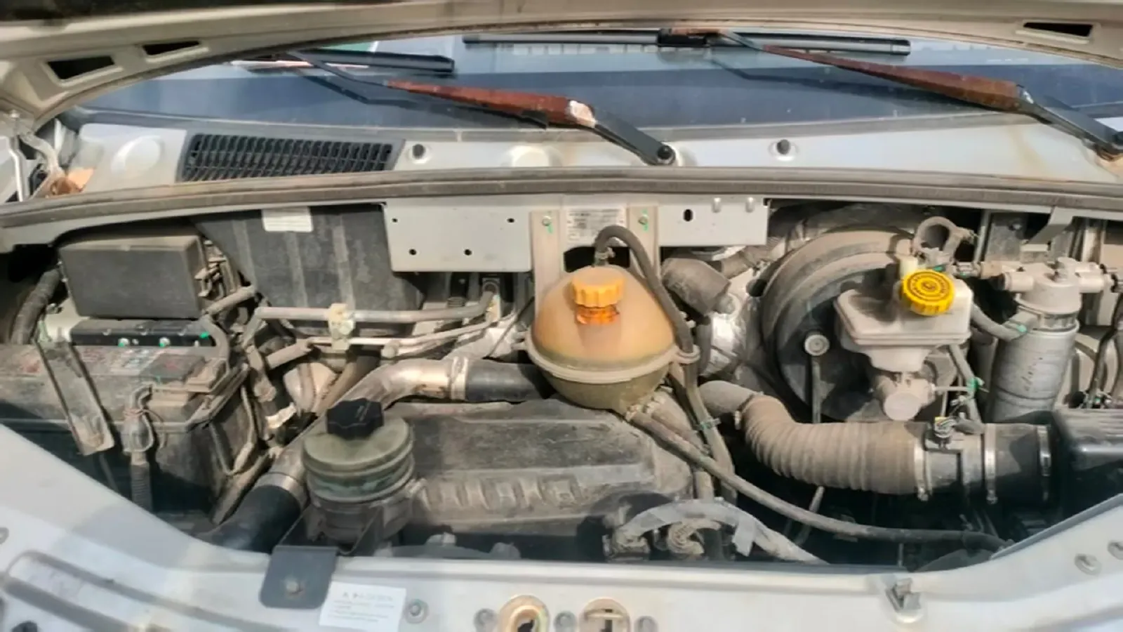 2021 DongFeng DFAC YuFeng 2.0T 136HP L4 6MT,autocango,china used car exporter,china ev exporter,chinese used car exporter,chinese used ev exporter