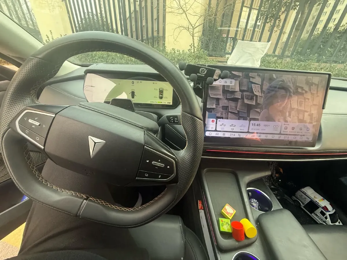 2022 DongFeng Forthing LingZhi EV BEV 68.4KWH,autocango,china used car exporter,china ev exporter,chinese used car exporter,chinese used ev exporter