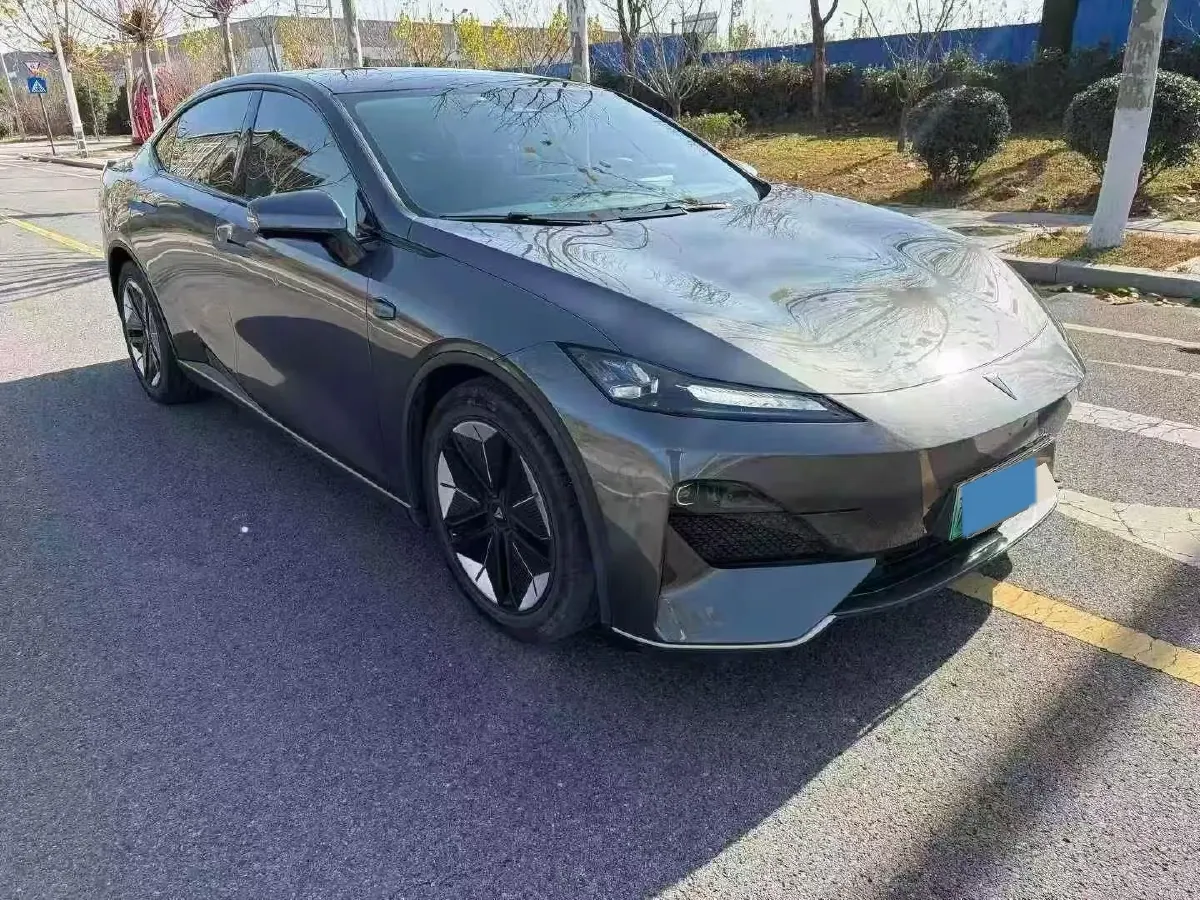 2022 DongFeng Forthing LingZhi EV BEV 68.4KWH,autocango,china used car exporter,china ev exporter,chinese used car exporter,chinese used ev exporter