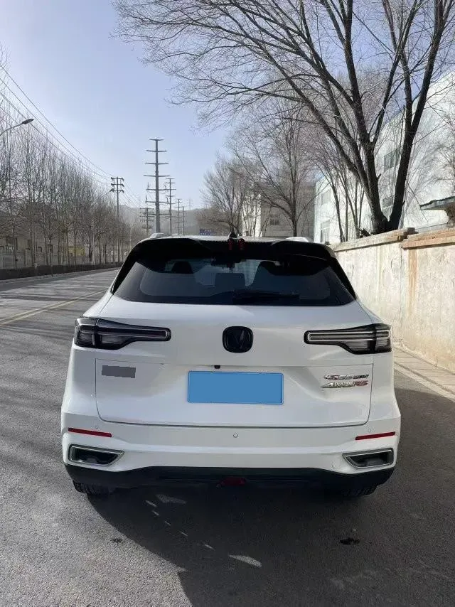2022 ChangAn CS55 Plus 1.5T 188HP L4 7DCT,autocango,china used car exporter,china ev exporter,chinese used car exporter,chinese used ev exporter