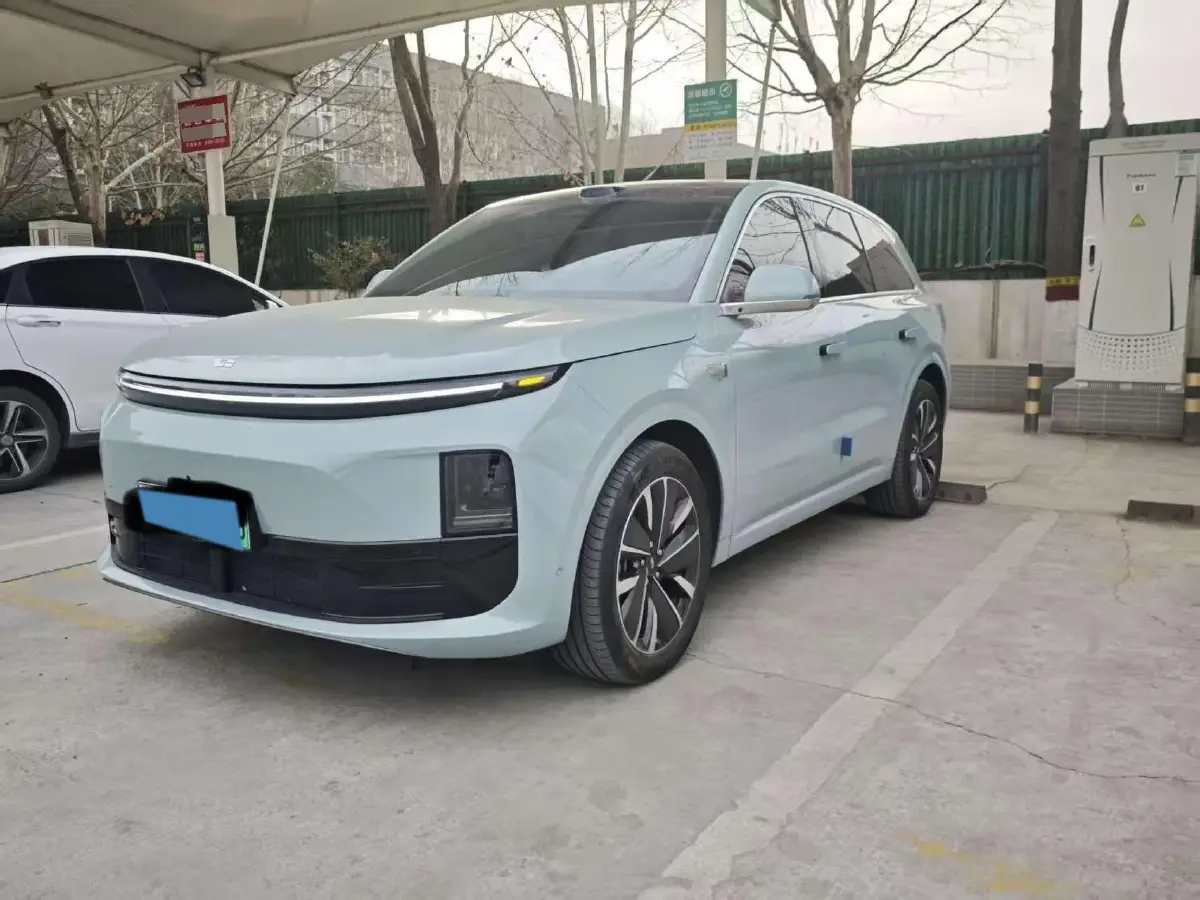 2025 Li L6 Range Extended 154HP L4 REEV