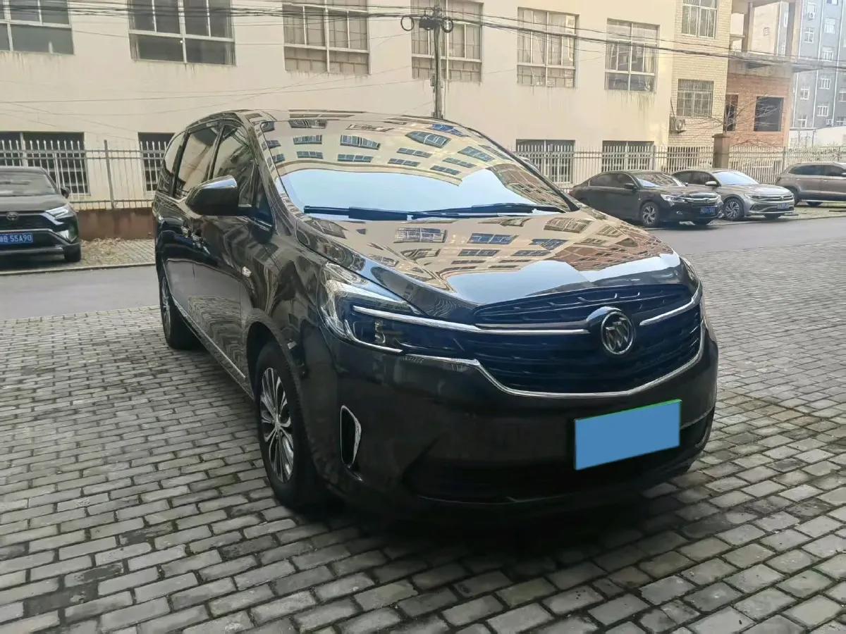 2022 Buick GL8 2.0T 237HP L4 9AT,autocango,china used car exporter,china ev exporter,chinese used car exporter,chinese used ev exporter