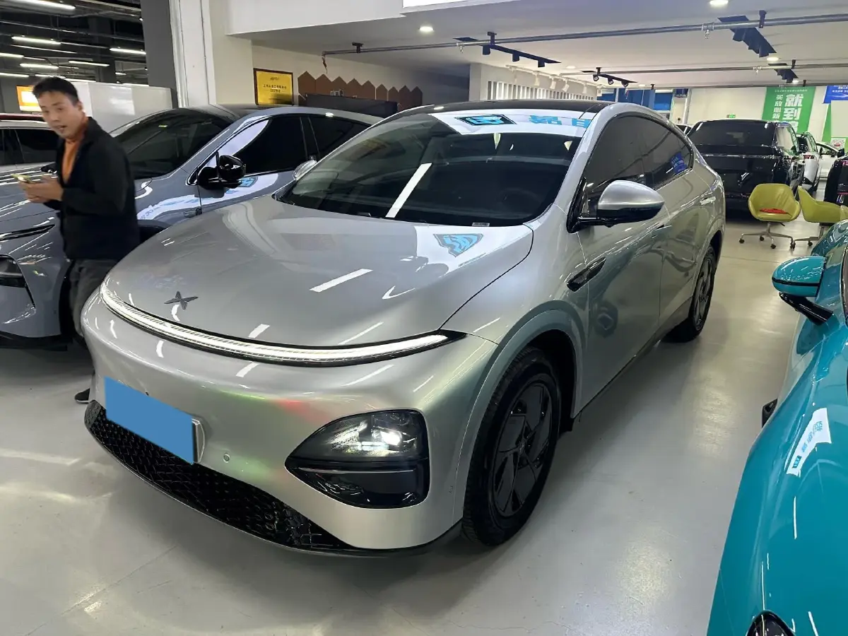2025 Xpeng G6 BEV 68.5KWH
