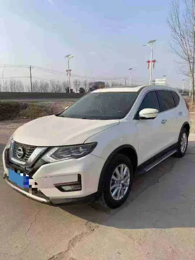 2020 Nissan X-Trail 2.0L 154HP L4 CVT