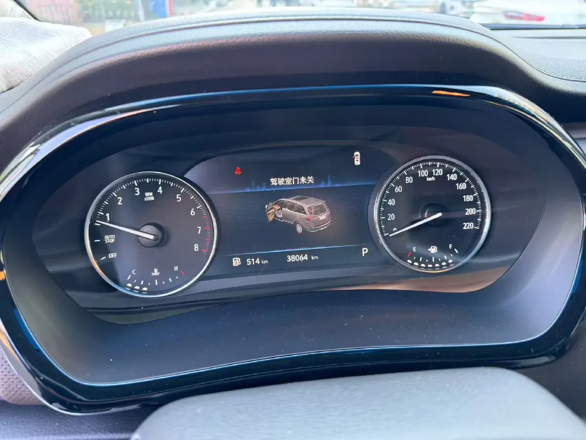 2021 Buick GL8 2.0T 237HP L4 9AT,autocango,china used car exporter,china ev exporter,chinese used car exporter,chinese used ev exporter