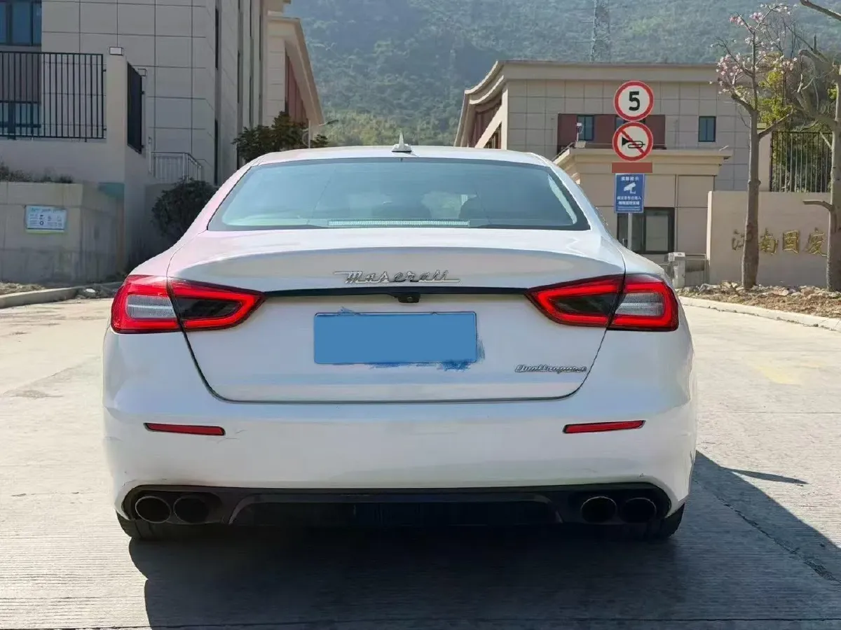 2018 Maserati Quattroporte 3.0T 350HP V6 8AT,autocango,china used car exporter,china ev exporter,chinese used car exporter,chinese used ev exporter