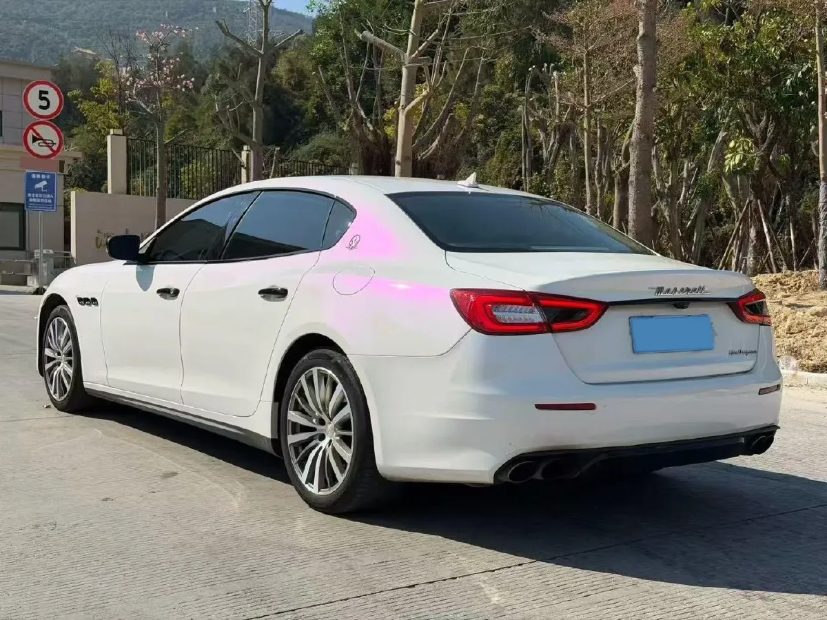 2018 Maserati Quattroporte 3.0T 350HP V6 8AT,autocango,china used car exporter,china ev exporter,chinese used car exporter,chinese used ev exporter