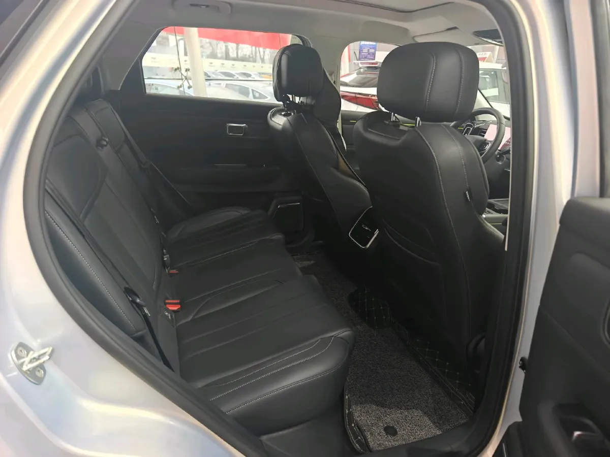 2024 Chery Exploration 06 C-DM 1.5T 156HP L4 DHT PHEV 18.3KWH,autocango,china used car exporter,china ev exporter,chinese used car exporter,chinese used ev exporter