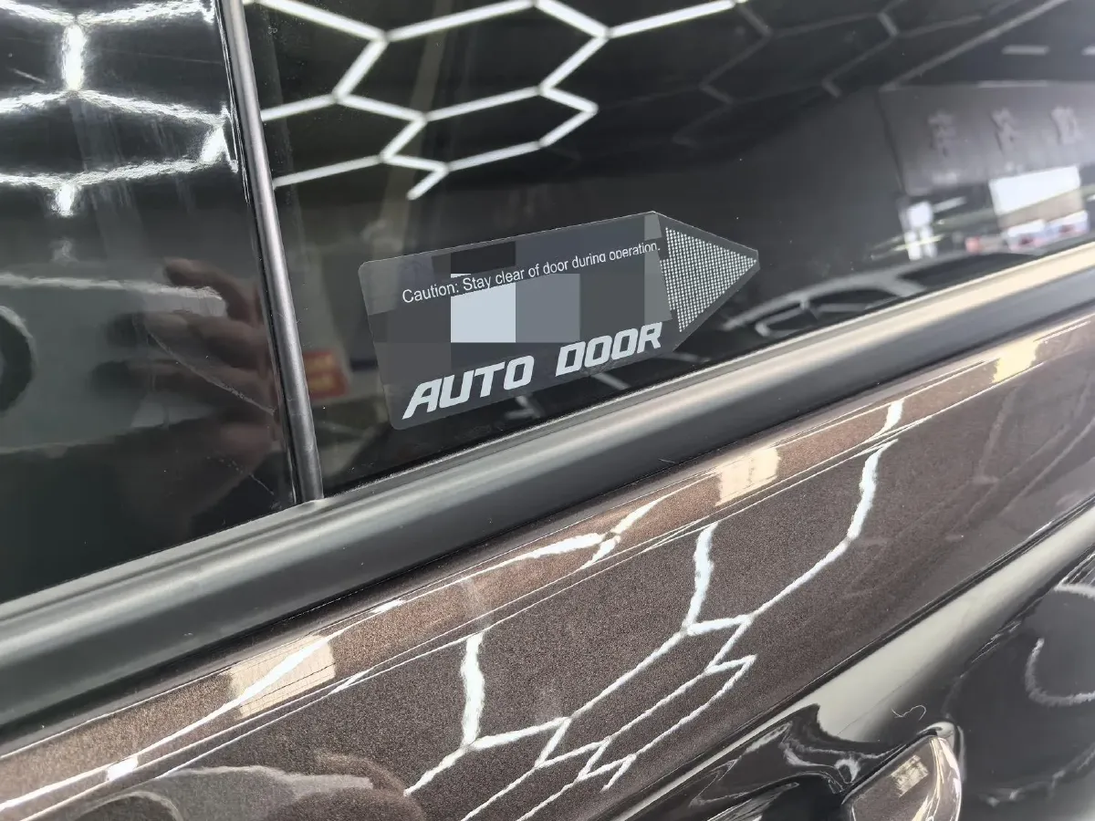 2021 Buick GL8 2.0T 237HP L4 9AT,autocango,china used car exporter,china ev exporter,chinese used car exporter,chinese used ev exporter