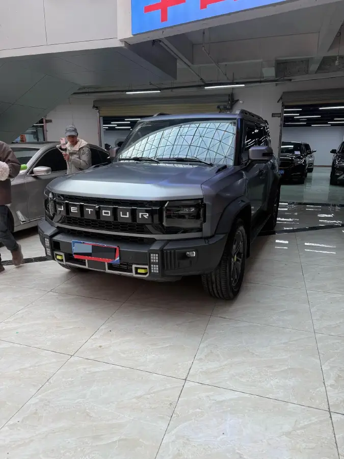 2023 Jetour Traveller 2.0T 254HP L4 7DCT