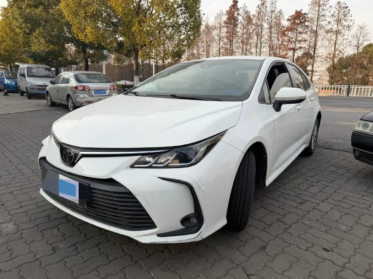 2019 Toyota Corolla 1.2T 116HP L4 CVT