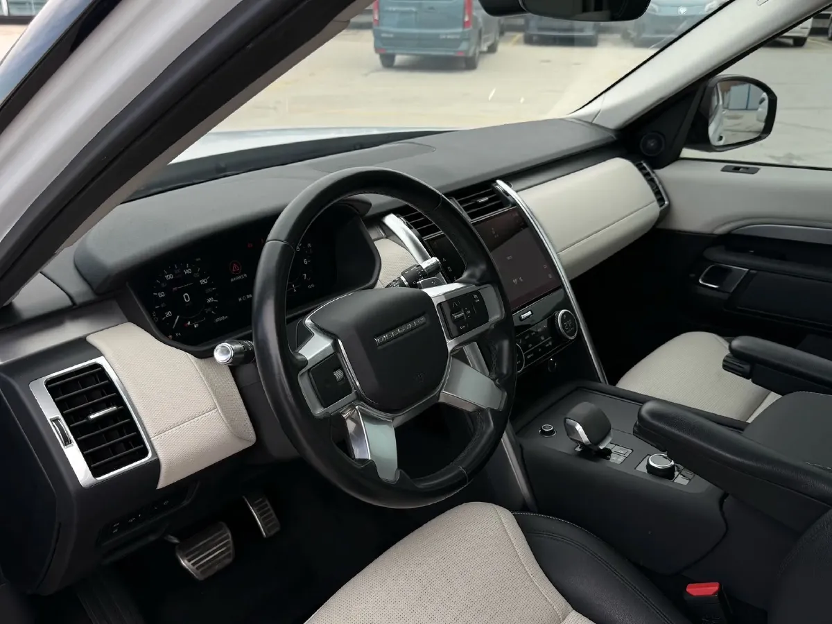 2021 Land Rover Discovery 3.0T 360HP L6 8AT,autocango,china used car exporter,china ev exporter,chinese used car exporter,chinese used ev exporter