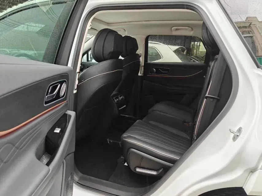 2023 Chery Tiggo 9 2.0T 261HP L4 8AT,autocango,china used car exporter,china ev exporter,chinese used car exporter,chinese used ev exporter