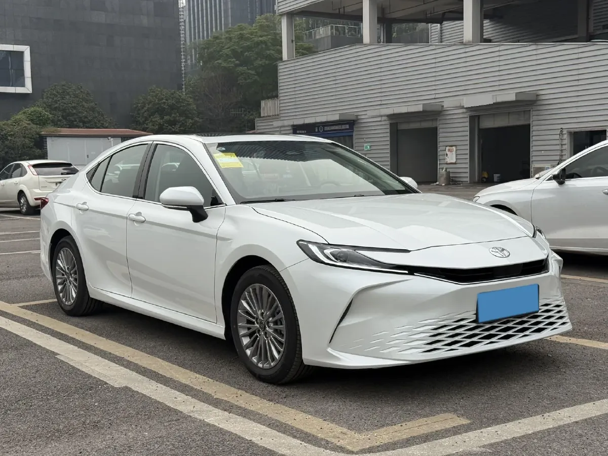 2026 Toyota Camry 2.0L 173HP L4 CVT,autocango,china used car exporter,china ev exporter,chinese used car exporter,chinese used ev exporter