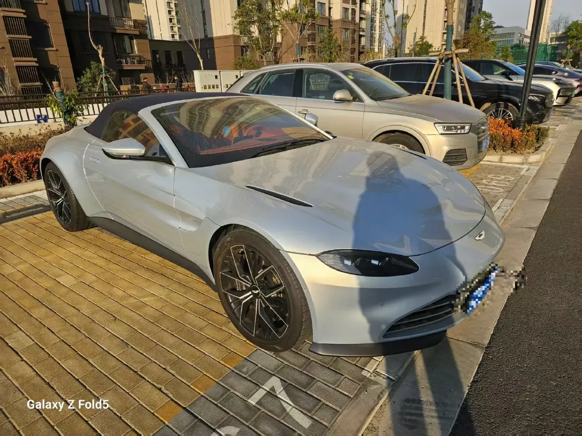 2020 Aston Martin V8 Vantage 4.0T 510HP V8 8AT,autocango,china used car exporter,china ev exporter,chinese used car exporter,chinese used ev exporter