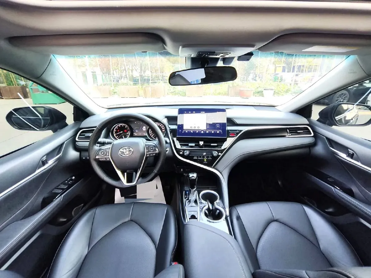 2023 Toyota Camry 2.0L 177HP L4 CVT,autocango,china used car exporter,china ev exporter,chinese used car exporter,chinese used ev exporter