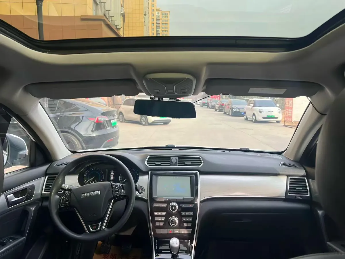 2018 Traum SEEK 5 1.5T 150HP L4 6MT,autocango,china used car exporter,china ev exporter,chinese used car exporter,chinese used ev exporter