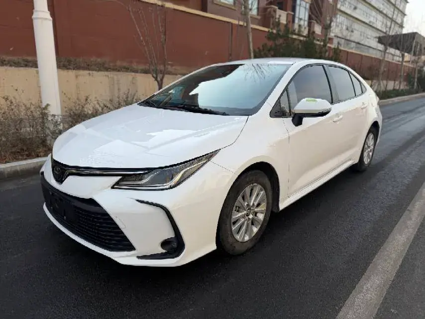 2021 Toyota Corolla 1.2T 116HP L4 CVT
