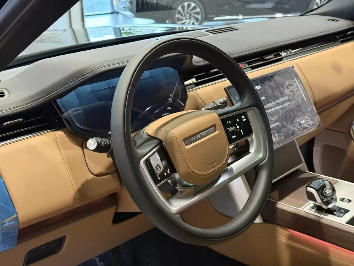 2025 Land Rover Range Rover 3.0T 400HP L6 8AT,autocango,china used car exporter,china ev exporter,chinese used car exporter,chinese used ev exporter