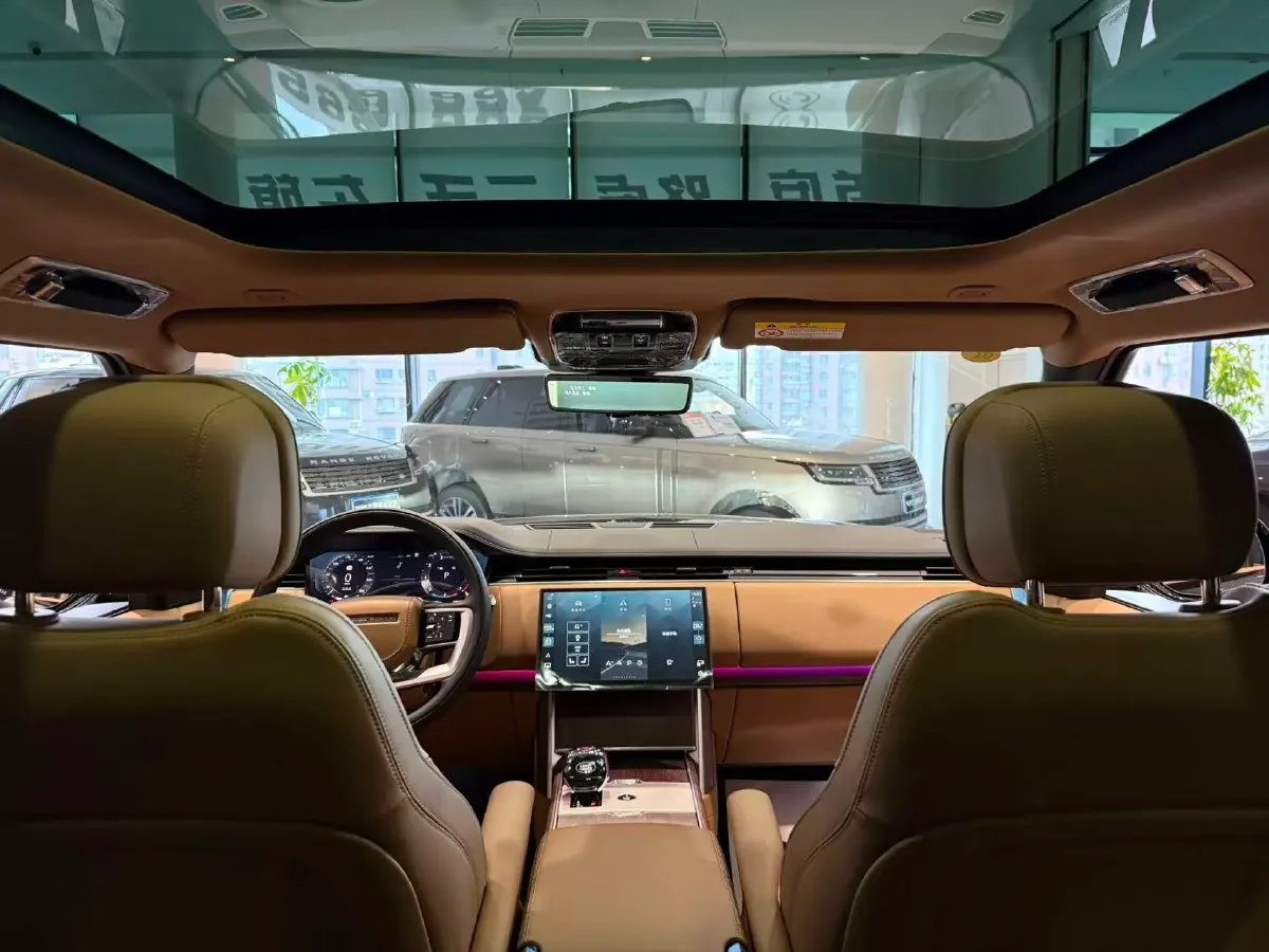 2025 Land Rover Range Rover 3.0T 400HP L6 8AT,autocango,china used car exporter,china ev exporter,chinese used car exporter,chinese used ev exporter