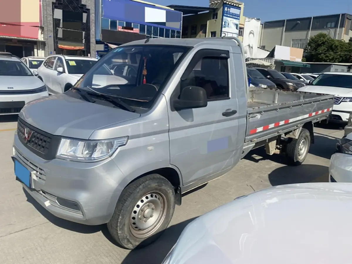 2018 WuLing RongGuang New Truck 1.5L 107HP L4 5MT