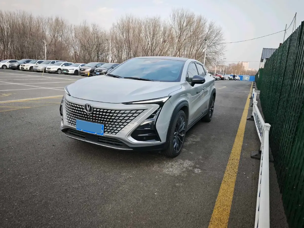 2022 ChangAn UNI-T 1.5T 188HP L4 7DCT