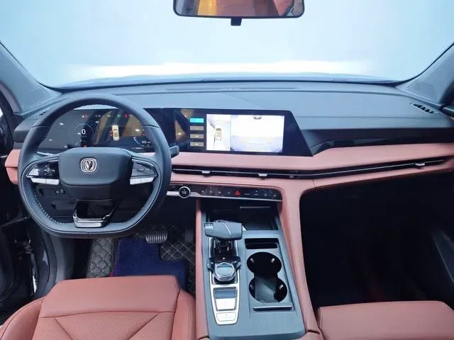 2024 ChangAn CS75 Plus 1.5T 188HP L4 8AT,autocango,china used car exporter,china ev exporter,chinese used car exporter,chinese used ev exporter