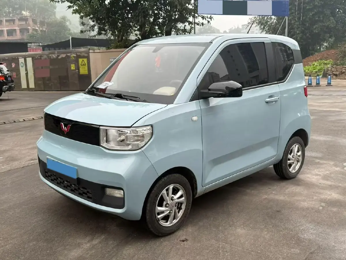 2020 BaoJun E100 BEV 28KWH