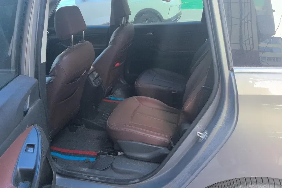 2019 Buick GL6 1.3T 163HP L3 6AT,autocango,china used car exporter,china ev exporter,chinese used car exporter,chinese used ev exporter