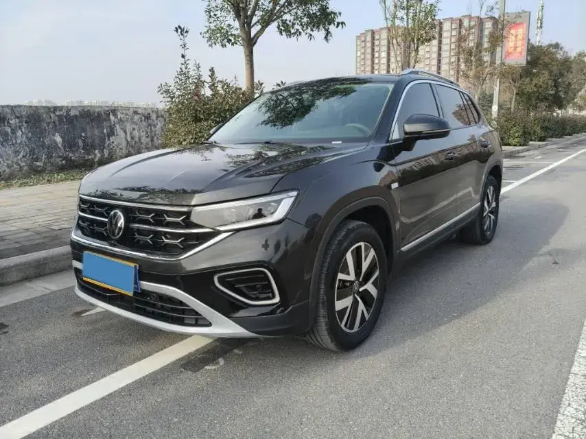 2025 Volkswagen Tayron 1.5T 160HP L4 7DCT